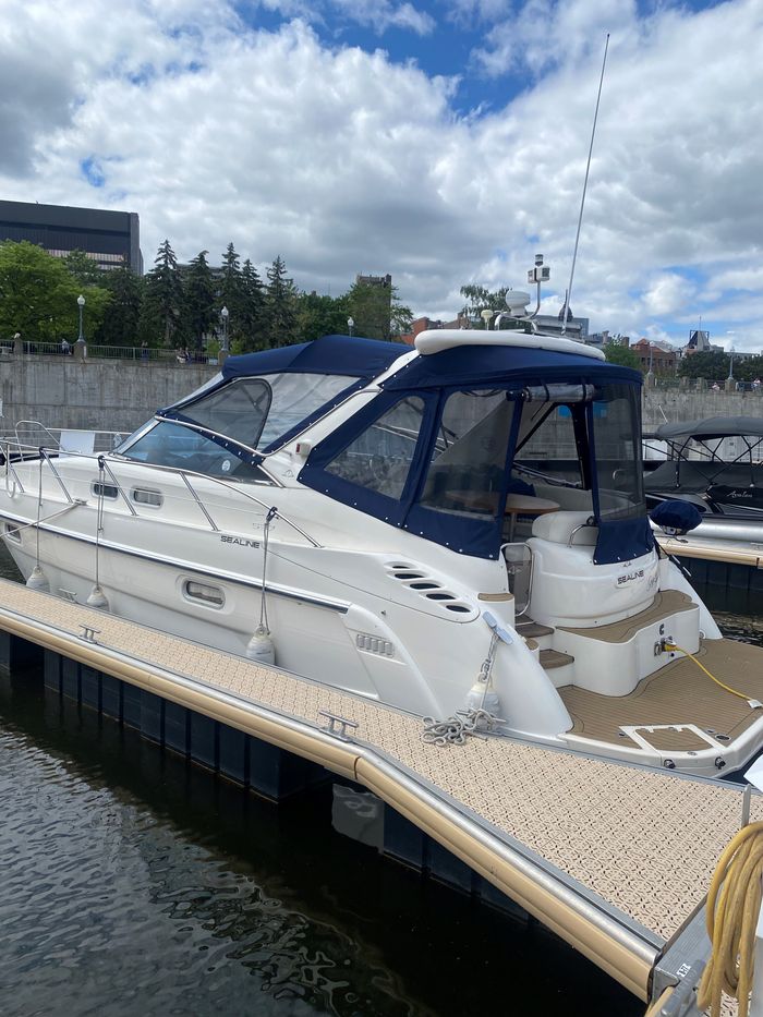 2003 Sealine S37 Photo 10 of 21