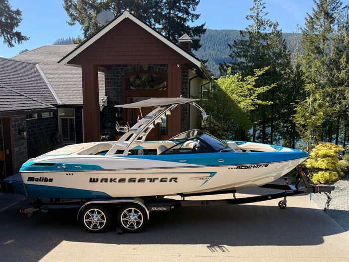 2014 Malibu Wakesetter 23 LSV Photo 1 of 6