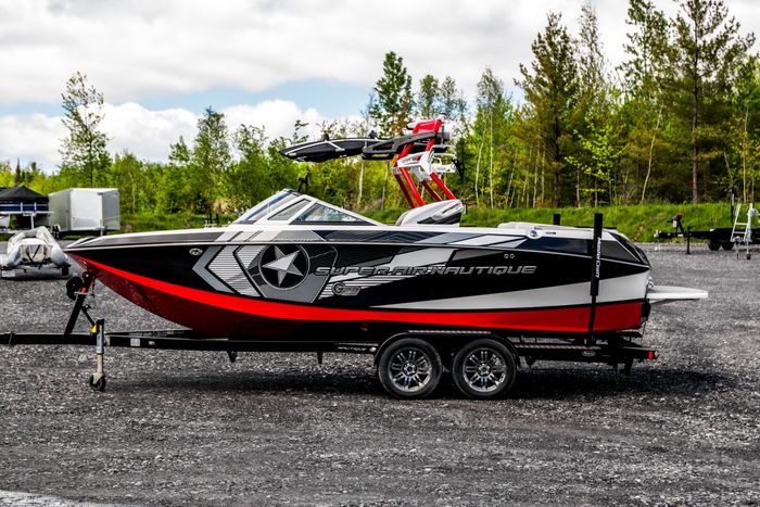 2013 Nautique G23 Photo 10 of 39