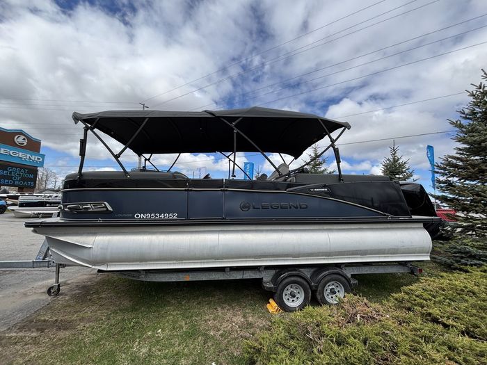2022 Legend V-Series Lounge 27 Sport Pro Photo 2 of 17