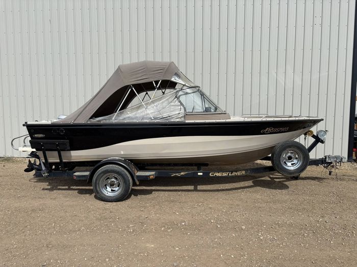 2003 Crestliner 1850 Sportfisher - 15HP Honda Photo 36 sur 41
