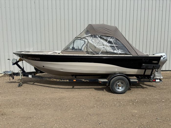 2003 Crestliner 1850 Sportfisher - 15HP Honda Photo 40 sur 41