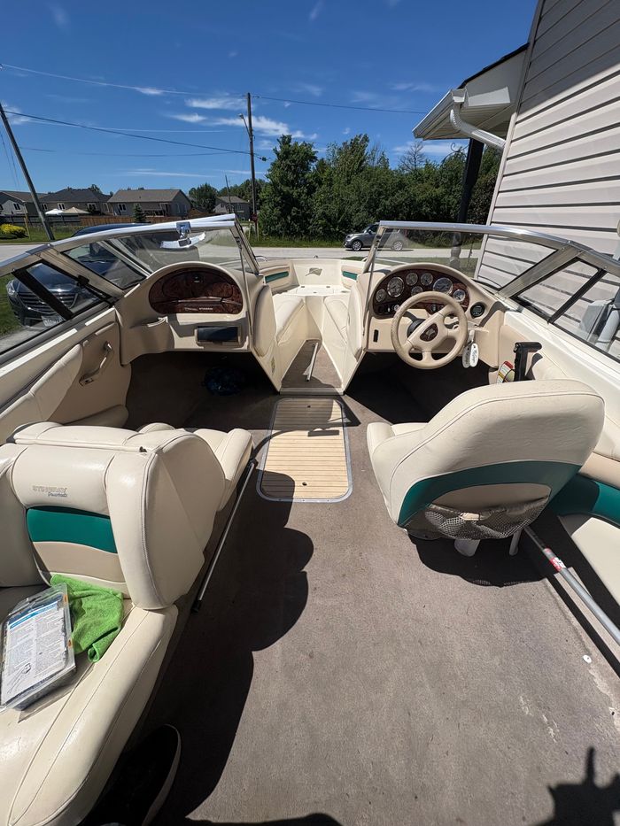 2000 Sting Ray 190 LS Photo 2 of 5