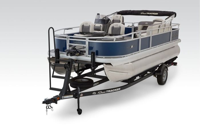 2026 Sun Tracker BASS BUGGY 18 DLX Sky Blue Photo 10 sur 35