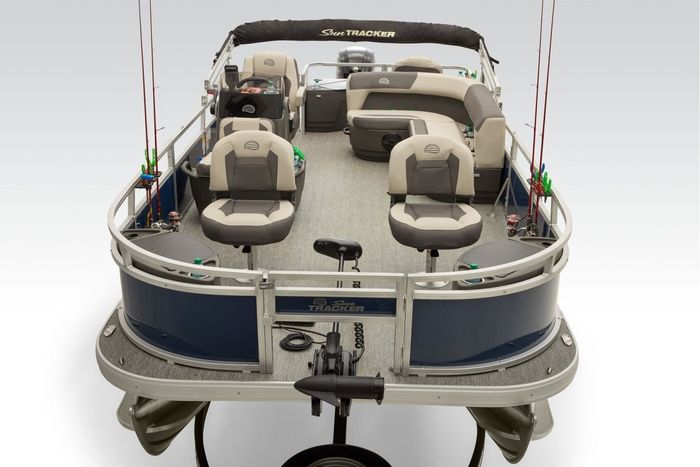 2026 Sun Tracker BASS BUGGY 18 DLX Sky Blue Photo 12 sur 35