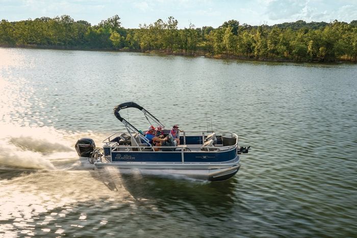 2026 Sun Tracker BASS BUGGY 18 DLX Sky Blue Photo 27 sur 35