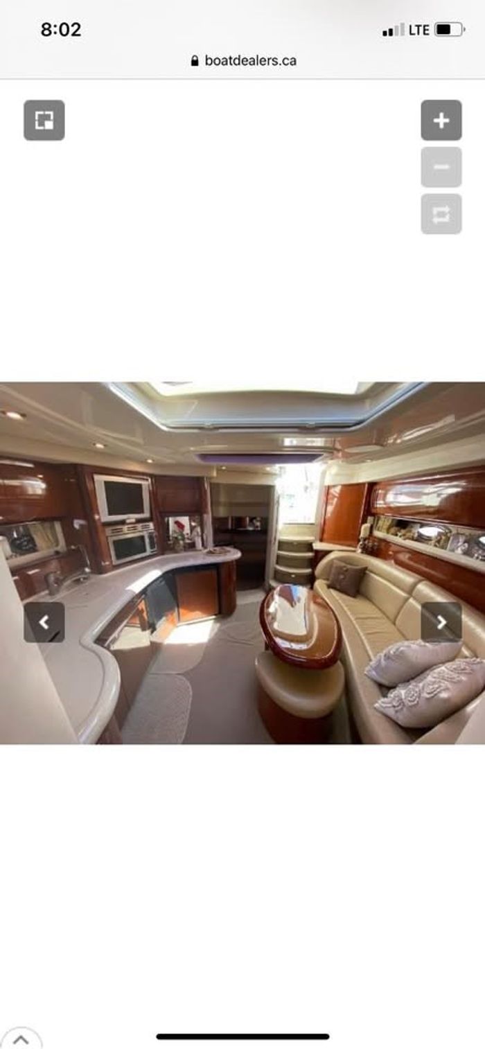2004 Sea Ray 42 Sundancer Photo 6 of 9