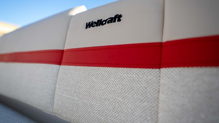 2027 WellCraft 28 T-Top Photo 9 sur 17