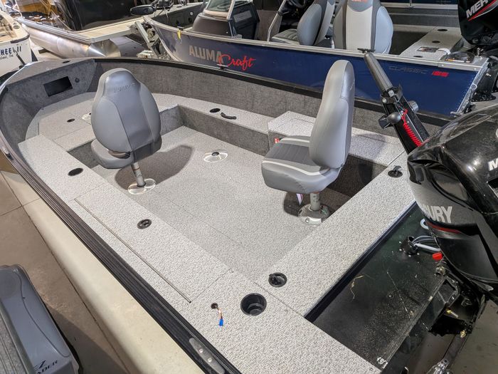 2026 Alumacraft Escape 165 Tiller Photo 1 of 10