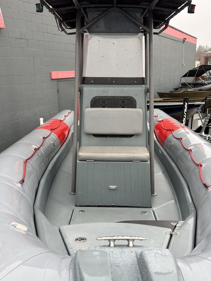 2017 Zodiac Rec - Pro 750 Photo 9 of 9