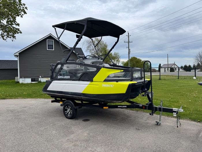 2023 Sea-Doo Switch Sport Compact - 170 HP Photo 1 sur 6