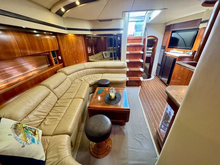 2009 Cruisers Yachts 520 Sports Coupe Photo 53 of 87