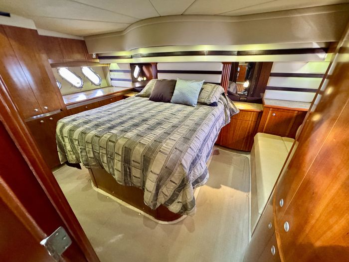 2009 Cruisers Yachts 520 Sports Coupe Photo 61 of 87