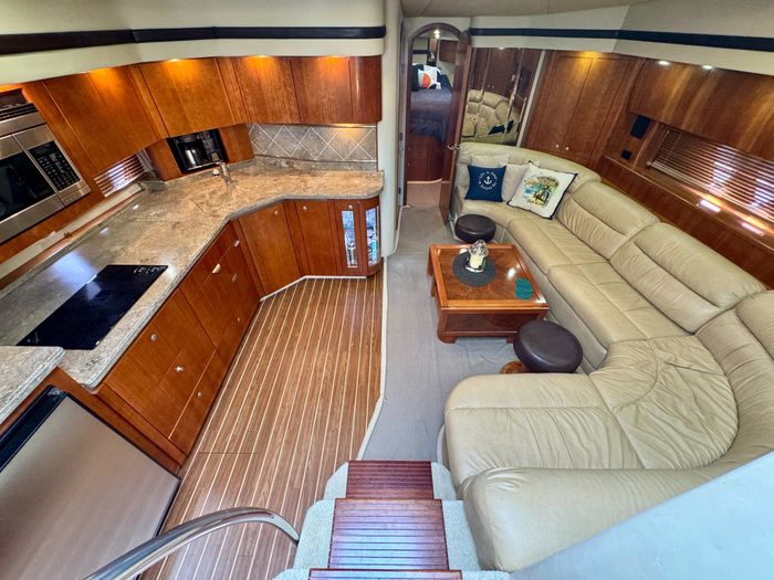 2009 Cruisers Yachts 520 Sports Coupe Photo 50 of 87