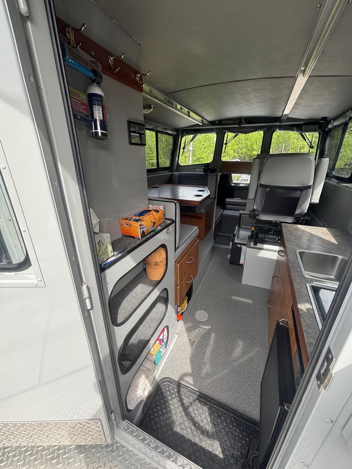 2017 Hewes 26 Pacific Explorer Photo 9 of 16