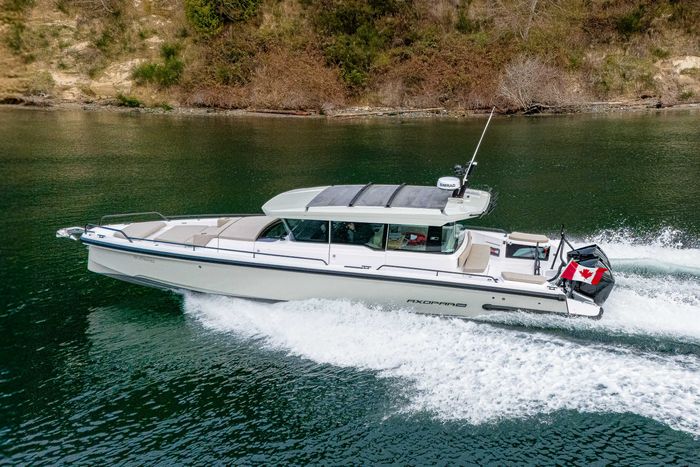 2026 Axopar 37 XC Cross Cabin Photo 2 sur 57