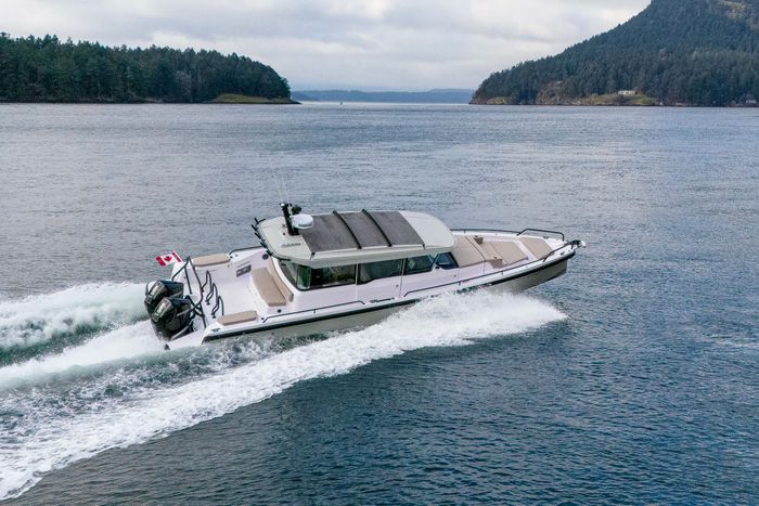 2026 Axopar 37 XC Cross Cabin Photo 9 sur 57