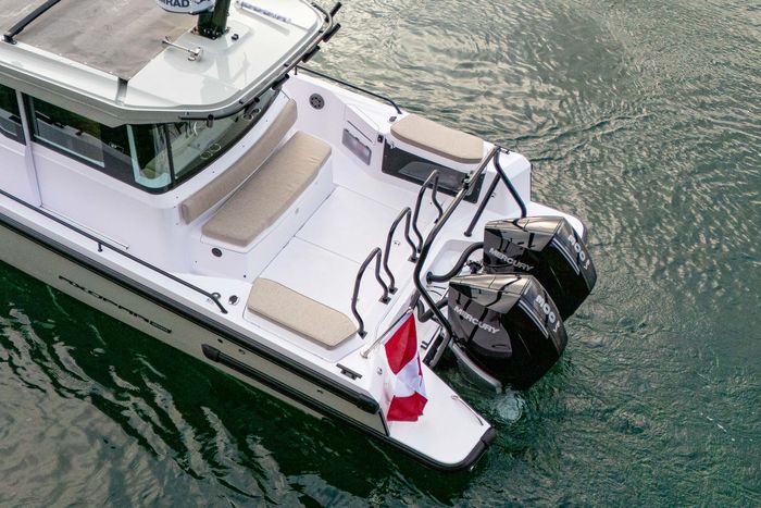 2026 Axopar 37 XC Cross Cabin Photo 18 sur 57