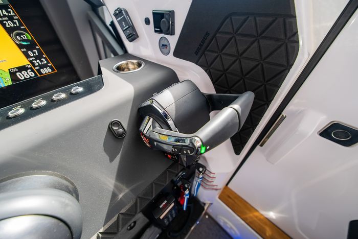 2026 Axopar 37 XC Cross Cabin Photo 35 sur 57
