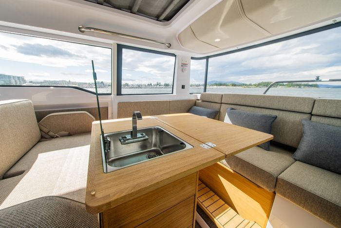 2026 Axopar 37 XC Cross Cabin Photo 42 sur 57