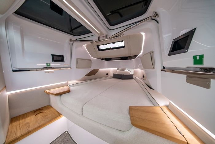 2026 Axopar 37 XC Cross Cabin Photo 51 sur 57