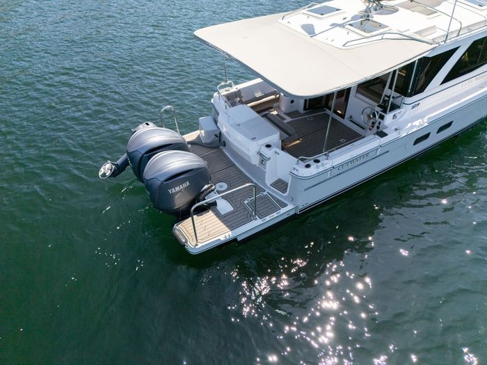 2022 Cutwater C-32 Coupe Photo 5 sur 55