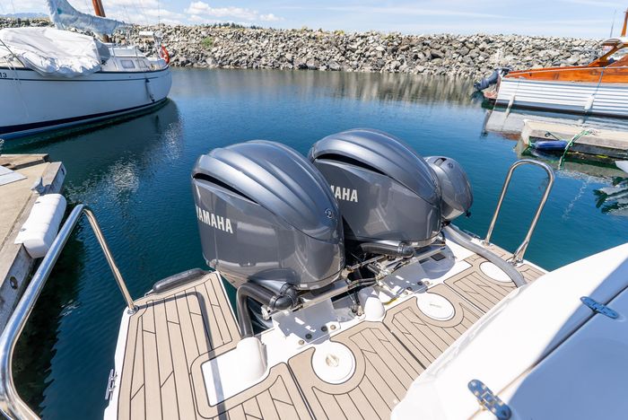 2022 Cutwater C-32 Coupe Photo 52 sur 55