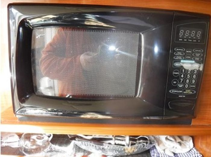 2004 Rinker 250 Fiesta Vee Photo 22 of 41