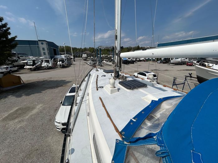 1979 Aloha Yachts 34 Photo 12 of 32