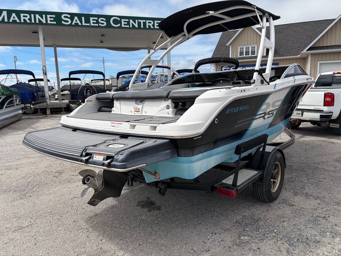 2015 Four Winns H200RS Photo 5 sur 14