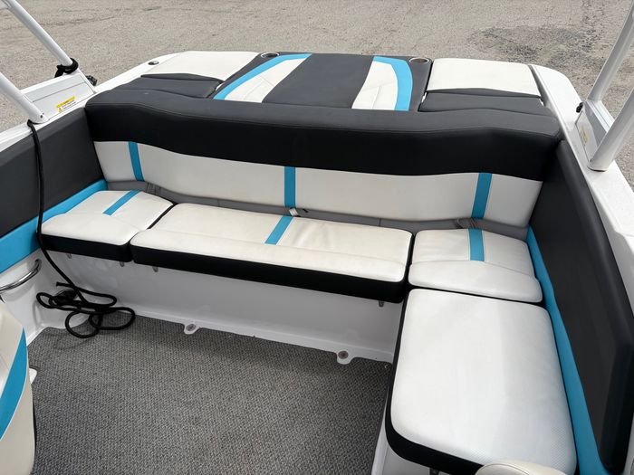 2015 Four Winns H200RS Photo 11 sur 14