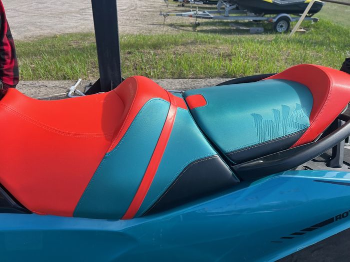 2018 Sea-Doo WAKE™ PRO 230 Photo 7 sur 9