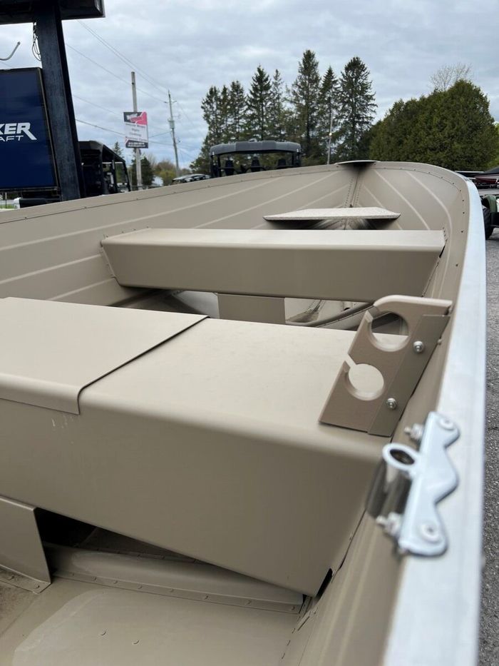 2026 Smoker Craft Voyager 16 TL SS Boat Package $1500 Off Photo 2 sur 8
