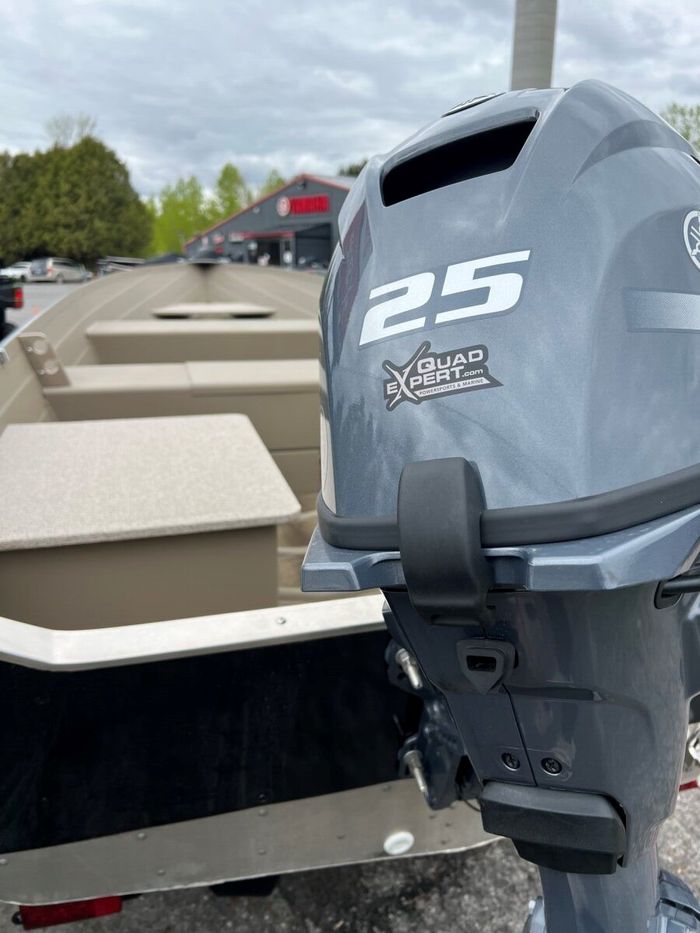 2026 Smoker Craft Voyager 16 TL SS Boat Package $1500 Off Photo 8 sur 8