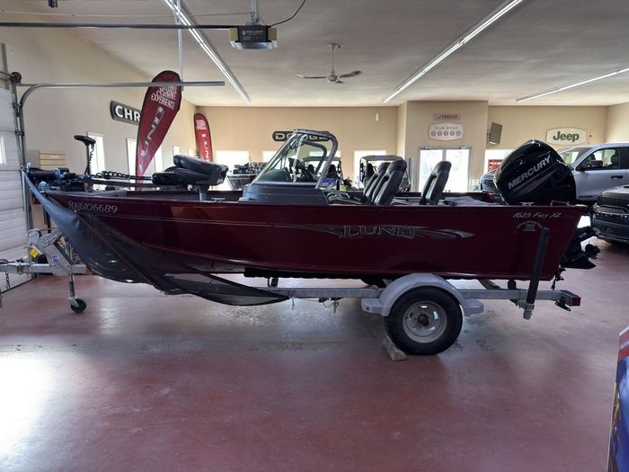 2017 Lund Fury XL 1625 Sport Photo 2 sur 20