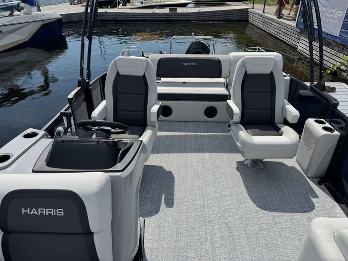 2026 Harris Cruiser 210 Photo 5 of 12