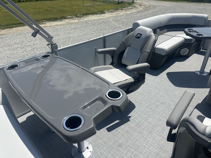 2026 Princecraft Vectra® 21 RL Photo 12 of 17