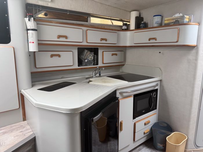 1990 Sea Ray 350 Sundancer Photo 14 sur 17