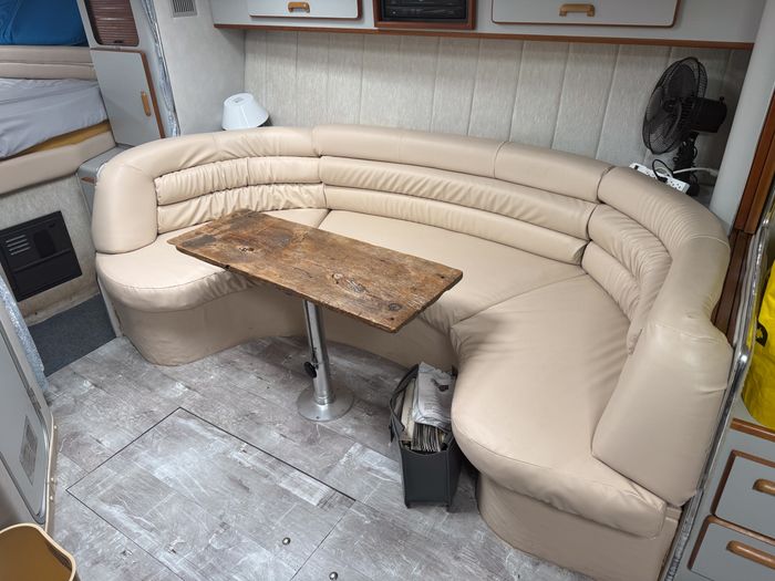 1990 Sea Ray 350 Sundancer Photo 15 sur 17