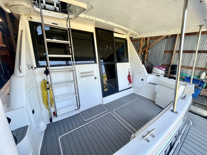 1995 Bayliner 3988 Photo 5 sur 42