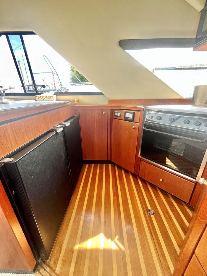 1995 Bayliner 3988 Photo 25 sur 42