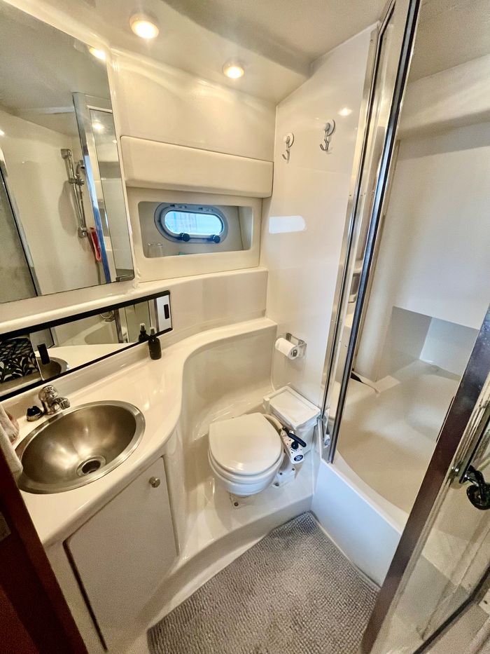 1995 Bayliner 3988 Photo 31 sur 42