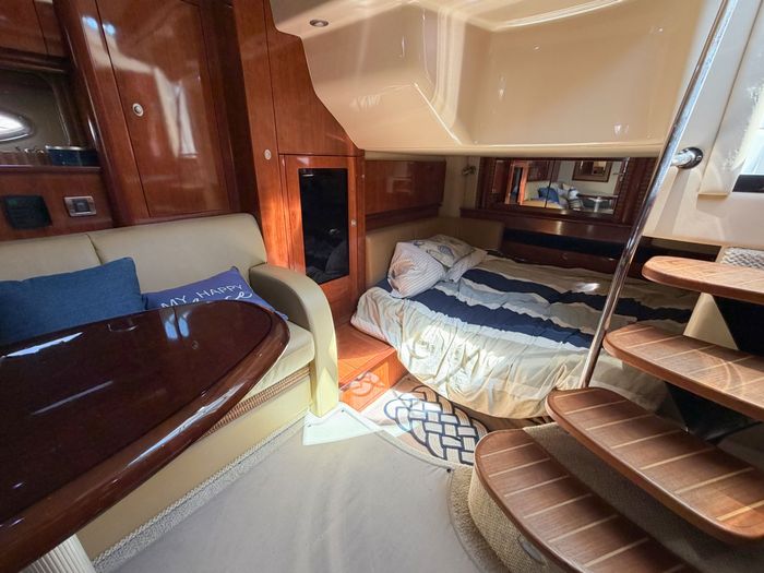 2005 Sea Ray 40 Sundancer Photo 27 of 51
