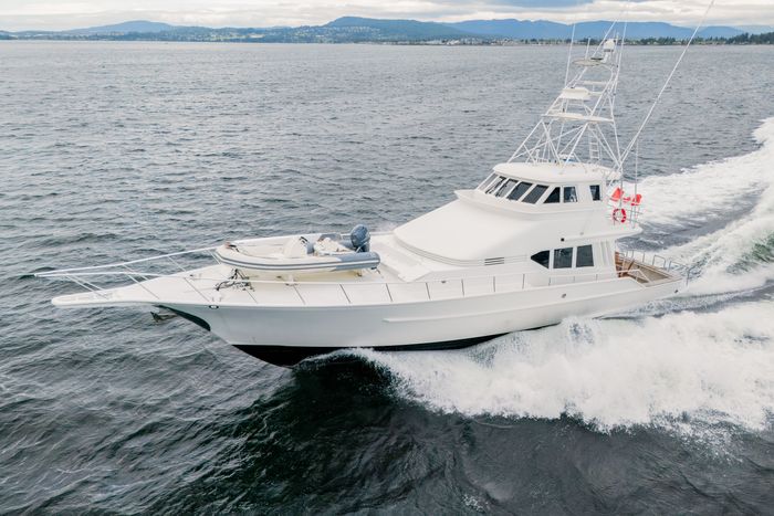 2002 Stryker 76 Sportfish Motor Yacht Photo 2 sur 136