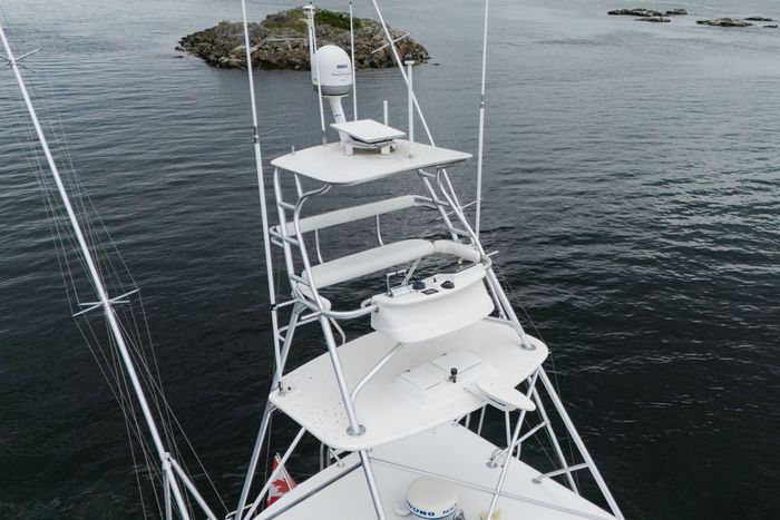 2002 Stryker 76 Sportfish Motor Yacht Photo 20 sur 136