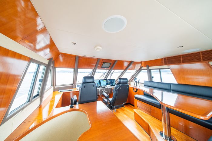 2002 Stryker 76 Sportfish Motor Yacht Photo 82 sur 136