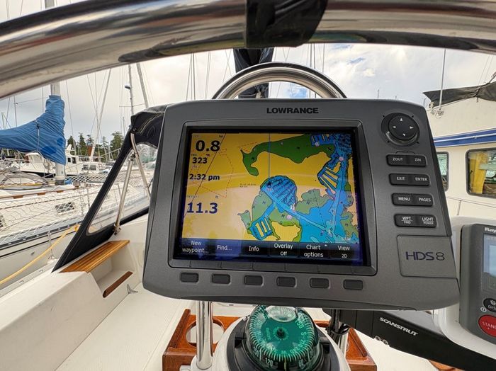 1984 Hunter 34 Photo 8 sur 18