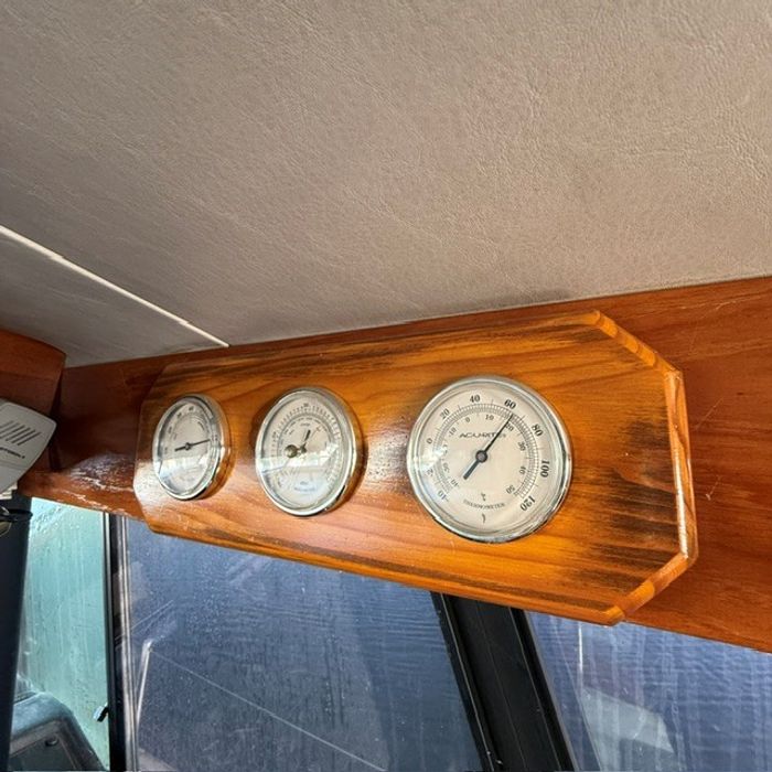 1990 BAYLINER 3888 MOTORYACHT Photo 15 sur 25