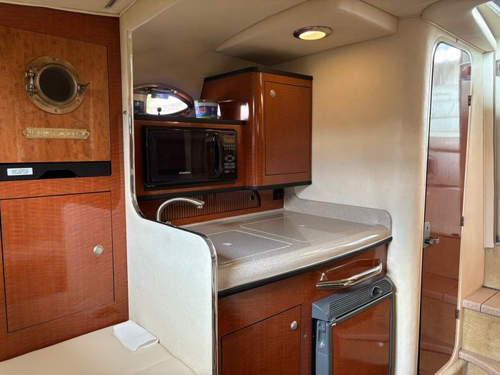 2005 Sea Ray Sundancer 280 Photo 18 of 40