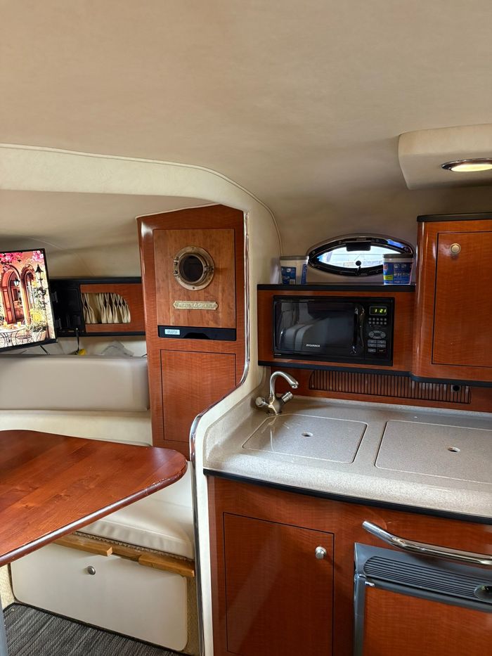 2005 Sea Ray Sundancer 280 Photo 21 of 40